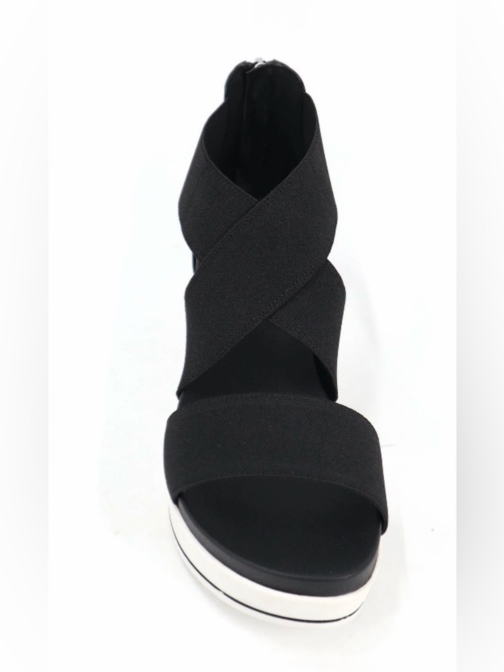 Time and Tru Black & White Platform Wedge Sandals